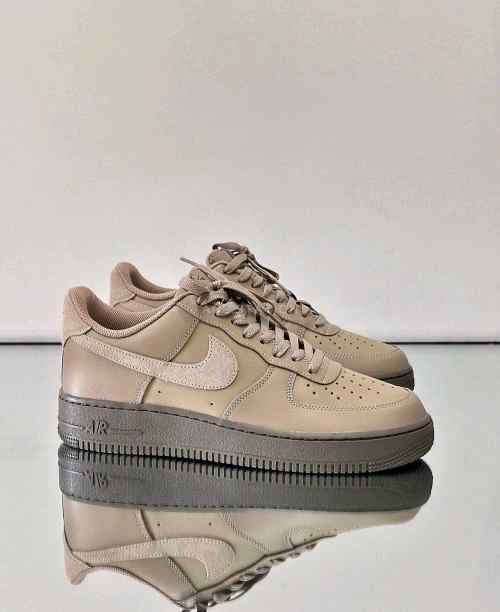 NIKEE AIRFORCE 1 LOW KHAKI OLIVE