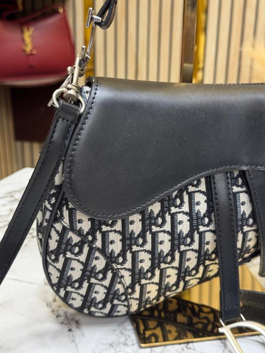 Christian Dio_r Oblique Saddle Crossbody Bag With Box And Dust Bag (Black)(78812)