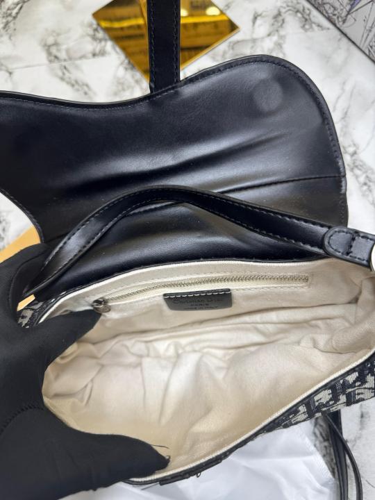 Christian Dio_r Oblique Saddle Crossbody Bag With Box And Dust Bag (Black)(78812)