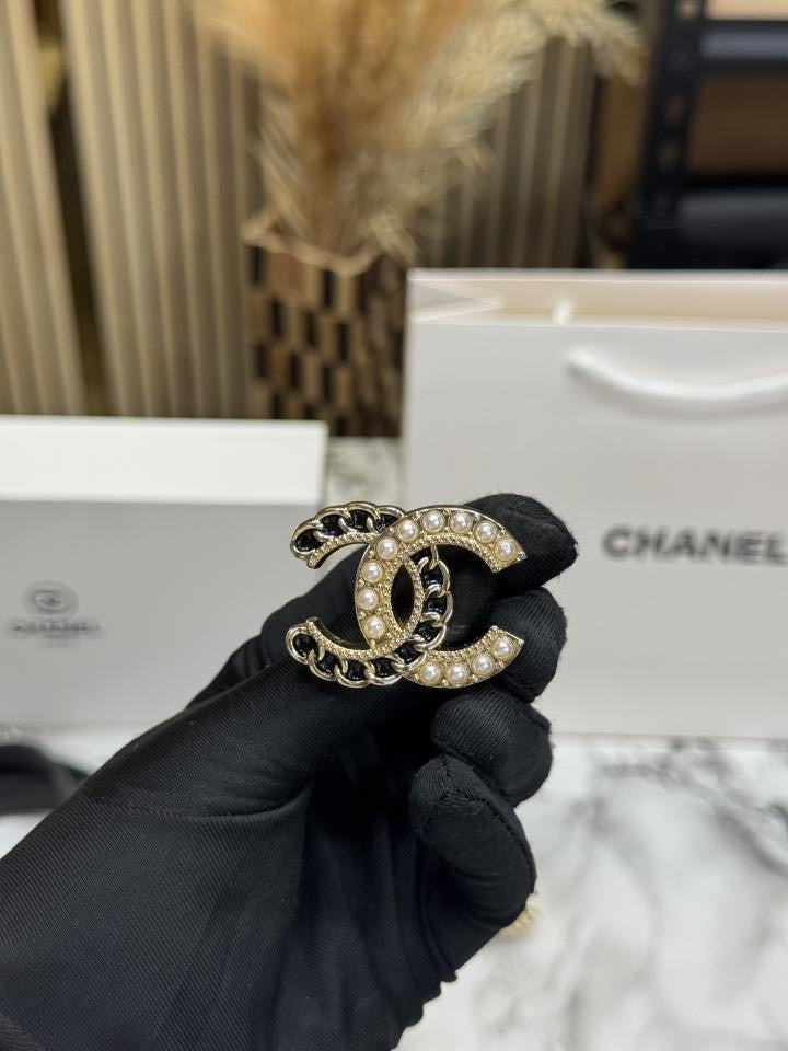 Chanel_Premium_Double_Buckle_Belt_Combo_With_Dust_Bag_And_Dust_Bag_Including_CarryBag_(C08-Black)