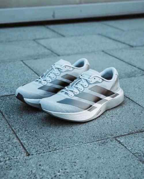 Adidass Running Adizero Evo SL trainers grey