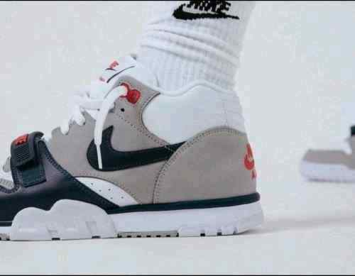 nikee air trainer 1 midnight nevy sale