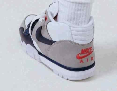 nikee air trainer 1 midnight nevy sale