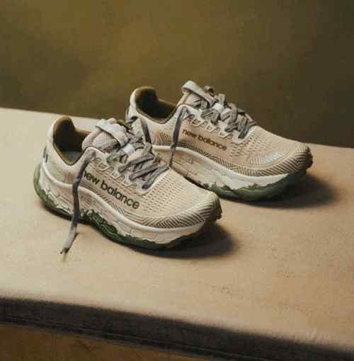 New Balancee Fresh Foam x Trail More V3 Beige