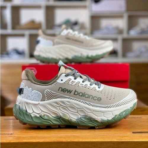 New Balancee Fresh Foam x Trail More V3 Beige