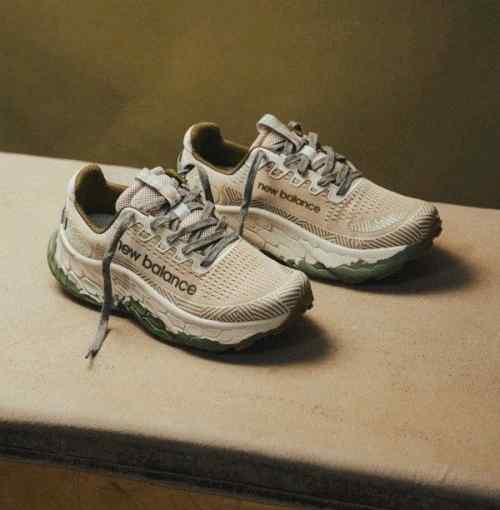 New Balancee Fresh Foam x Trail More V3 Beige