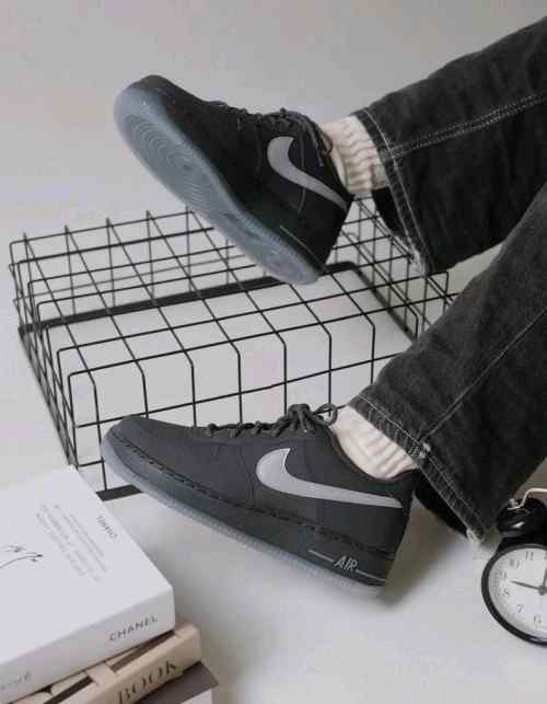 Nikee Airforce 1 Low GS Anthracite