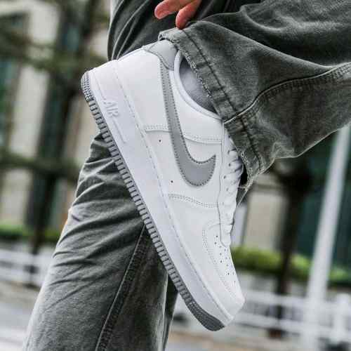 Nikee AirForce 1 07 Light Smoke Grey