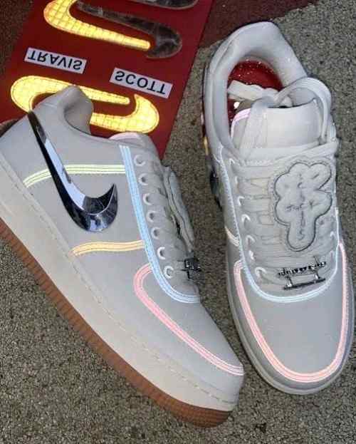 nikee travis scott x airforce 1 sail semi ua