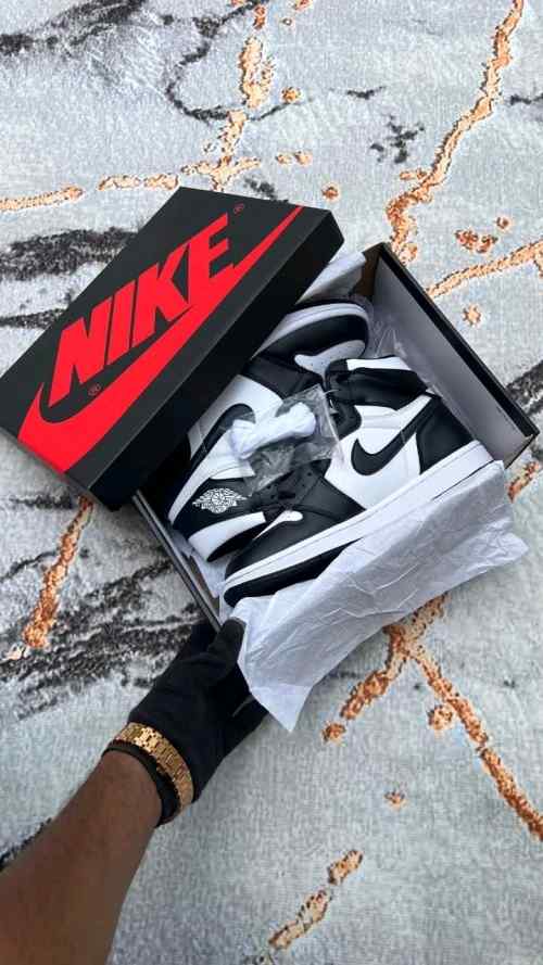 Nikee Jordan Retro 1 High Panda Black White Surplus Semi UA Leather Shine