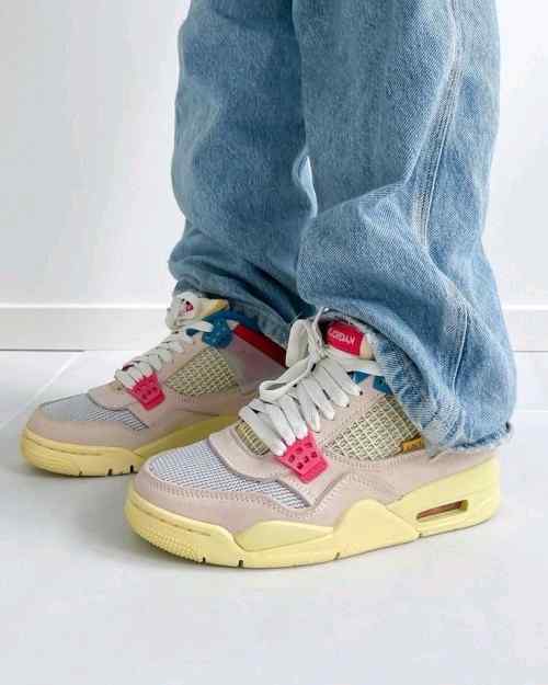 Air Jordan Retro 4 x Union LA x Guava Ice