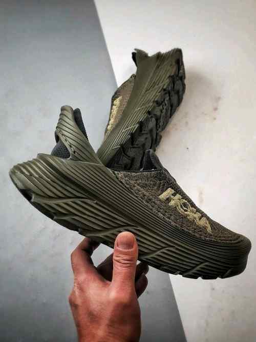 Hoka Restore TC Dark Olive Green