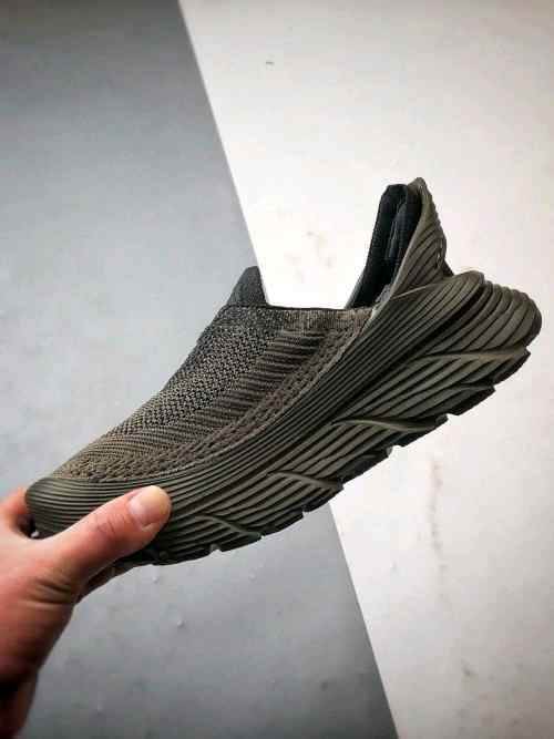 Hoka Restore TC Dark Olive Green