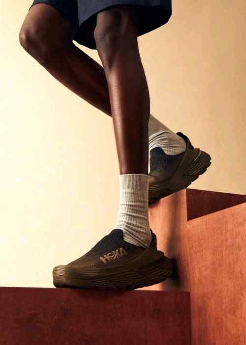 Hoka Restore TC Dark Olive Green