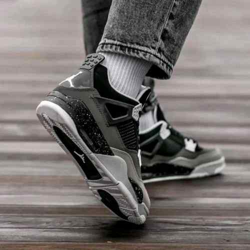 Jordan Retro 4 Fear Pack Semi UA