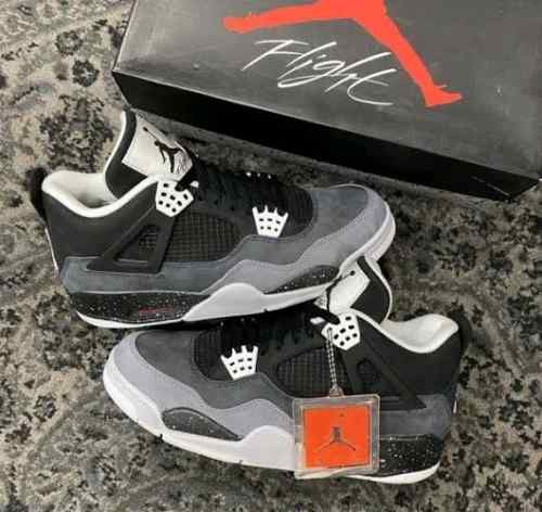 Jordan Retro 4 Fear Pack Semi UA