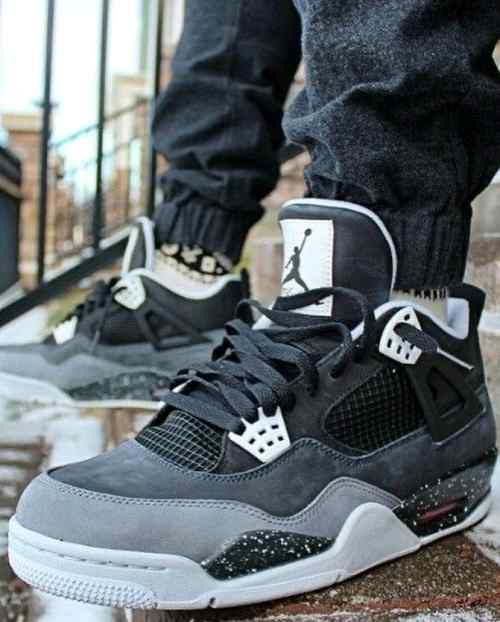 Jordan Retro 4 Fear Pack Semi UA