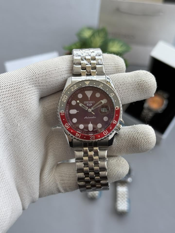Seiko 5 Sports Wine Red w354