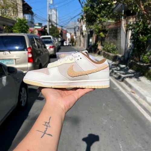 nikee sb dunk low year of the rabbit for her