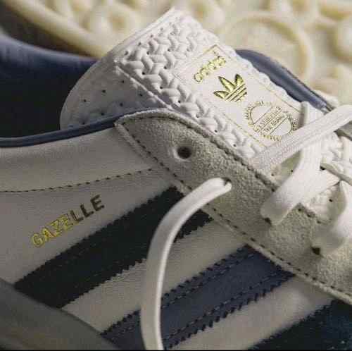 adidass gazelle indoor core white top ua quality