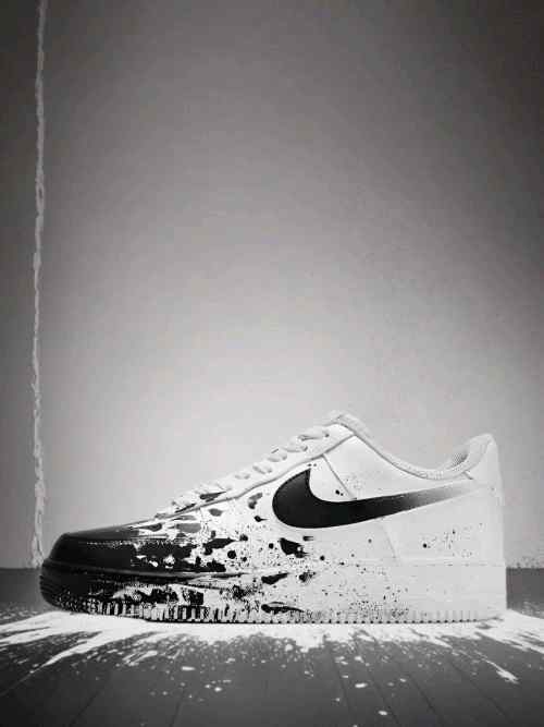 Nikee Airforce 1 Black paint custom