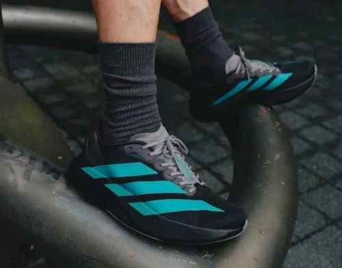 adidass adizero evo sl core black pure tealgrey four