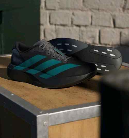 adidass adizero evo sl core black pure tealgrey four