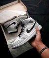 jordan retro 1 high LIGHT SMOKE GREY semi ua