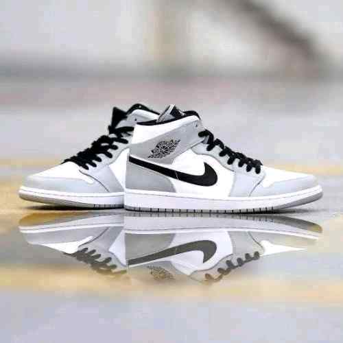 jordan retro 1 high LIGHT SMOKE GREY semi ua