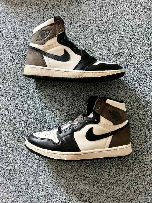 Jordan retro 1 high Dark mocha semi ua