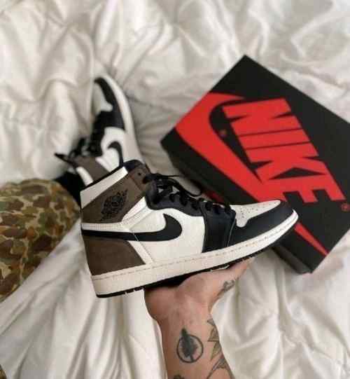 Jordan retro 1 high Dark mocha semi ua