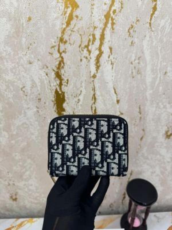 CRISTIAN DIO_R SMALL WALLET PREMIUM QUALITY WITH OG BOX DUST BAG 6067 BLACK