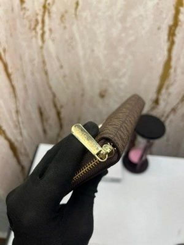 MICHAEL KOR_S PREMIUM LONG WALLET WITH OG BOX 60017 (COFFEE)