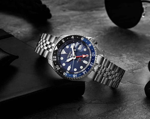 SEIKO SPORT  BLUE NEW OG LOCK