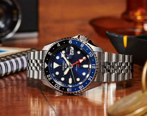 SEIKO SPORT  BLUE NEW OG LOCK