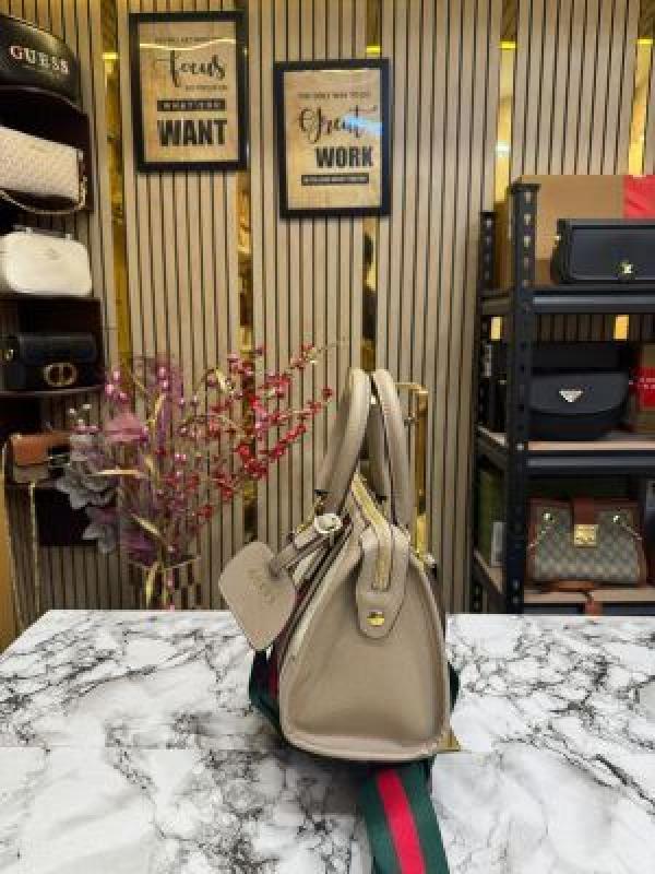 Gucc_i GG Ophidia Handbag With Dust Bag (Cream)