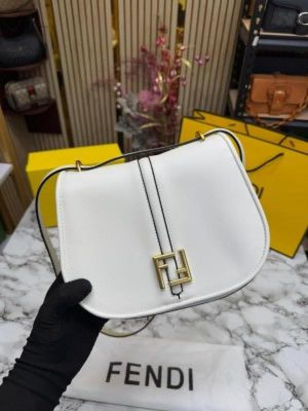 FEND_I COMON FF LOGO PLAQUE HANDBAG WITH OG BOX AND DUST BAG INCLUDING CARRY BAG PREMIUM QUALITY (WHITE)