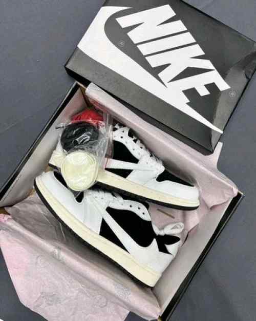 Jordan 1 Low X Travis Scott Panda Semi UA