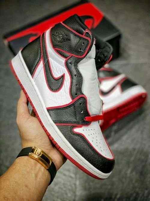Nikee Air jordan Retro 1 Bloodline Semi UA