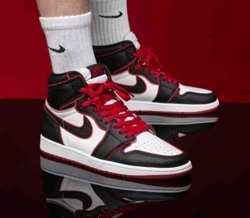 Nikee Air jordan Retro 1 Bloodline Semi UA