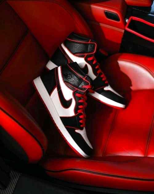 Nikee Air jordan Retro 1 Bloodline Semi UA