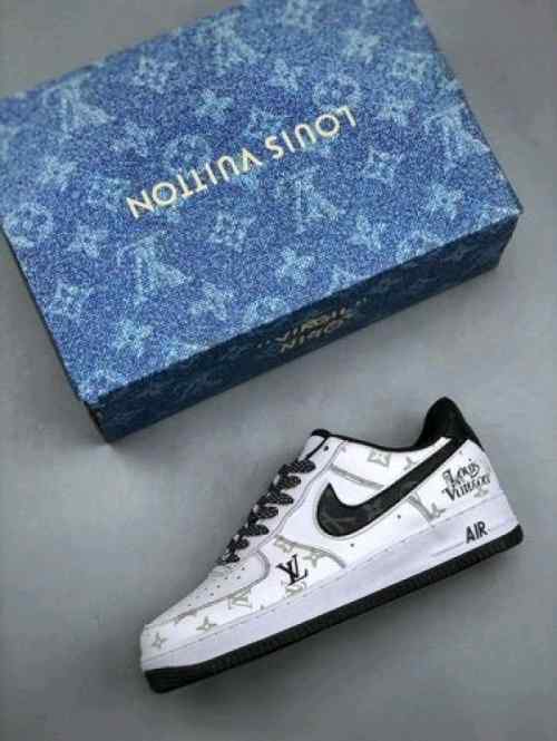 Louiss Vuitton X Nik e AirForce 1 Denim Black