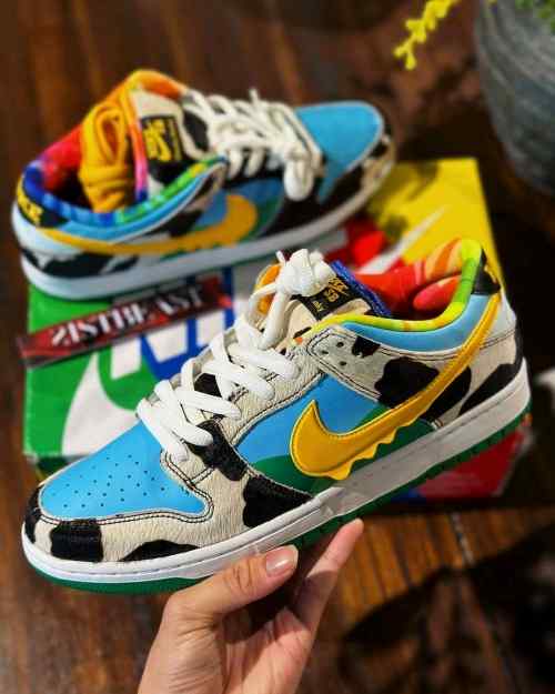 NIKEE SB DUNK LOW CHUNKY DUNKY