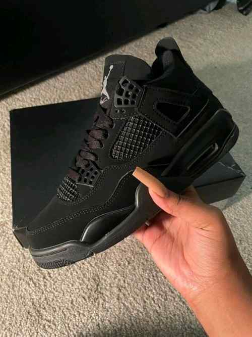Jordan Retro 4 Black Cat Semi UA