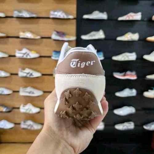onitsukaa tiger EDR 78 Beige Brown