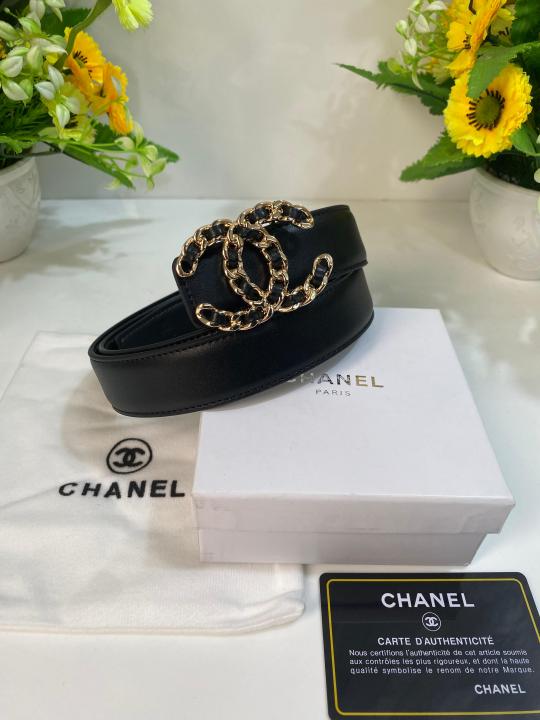 CHANE_L PREMIUM LADIES BELT WID OG BOX ETC 295