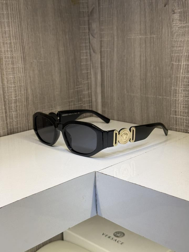 Versac e Medusa 5999 Store Article Sunglass
