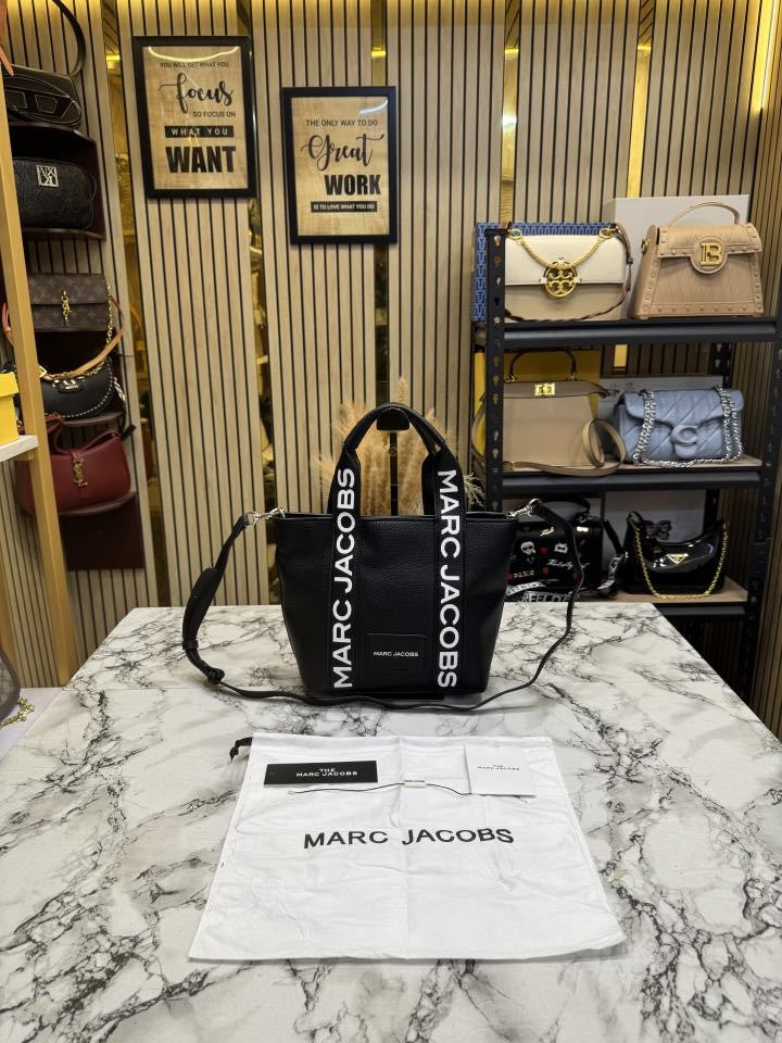Marc Jacobs Wisteria Small Leather Tote Bag With Dust Bag (Black)