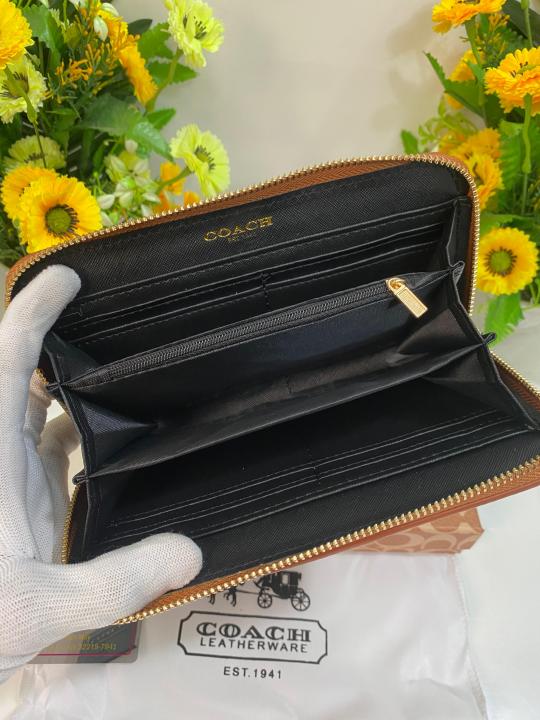 COAC_H LADIES LONG WALLET WID OG BOX ETC 402