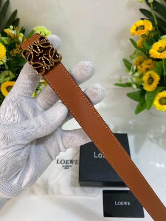 LOEW_E PREMIUM LADIES BELT WID OG BOX ETC 352